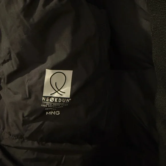 Men’s Mango Black Puffer Coat - Picture 5 of 7